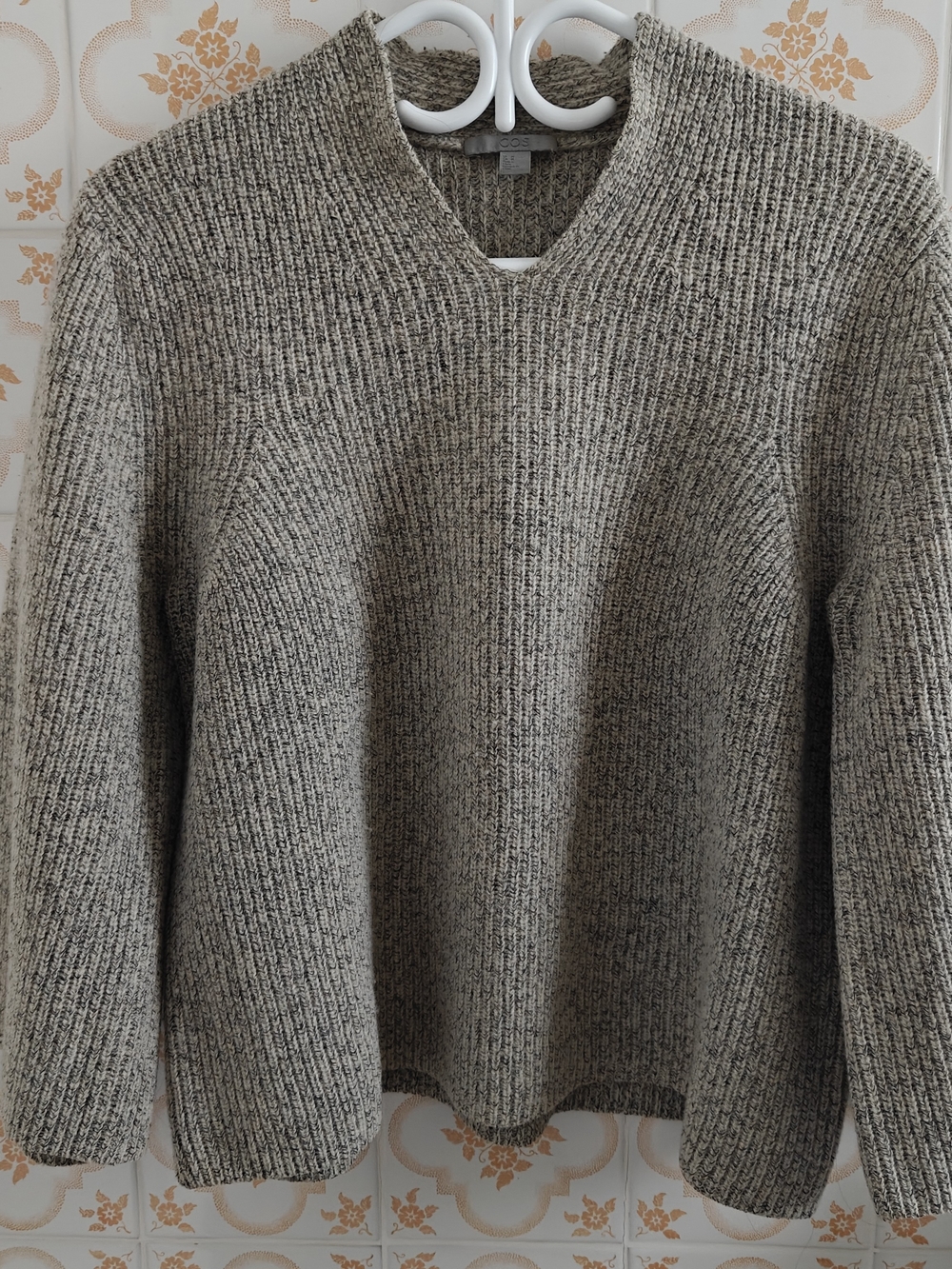 Womens's COS Grey Kimono V-Neck Sweater - Neutral Heather